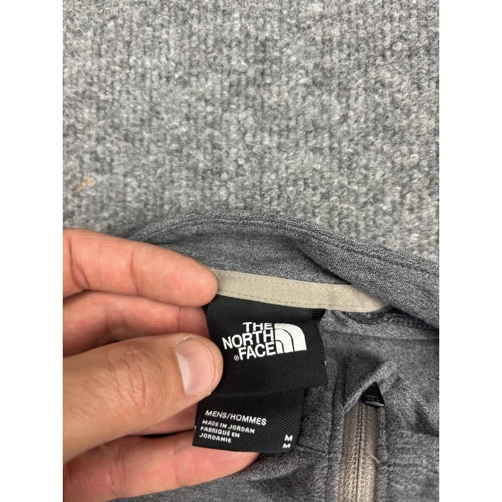 The North Face Pullover Mens Medium Gray Quarter Zip Long Sleeve‎ Thumbholes